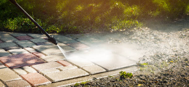 Best Pool Deck Cleaning  in Sandwich, IL